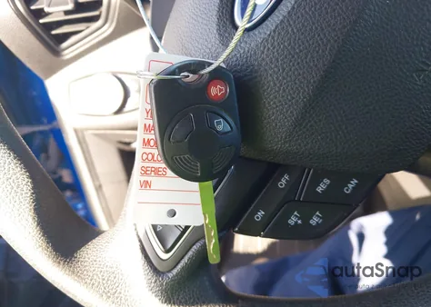 2018 Ford Escape Se from USA, damaged, VIN 1FMCU0GD1JUB60033